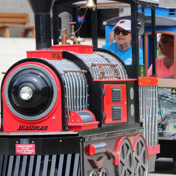 Volunteer drives zoo train